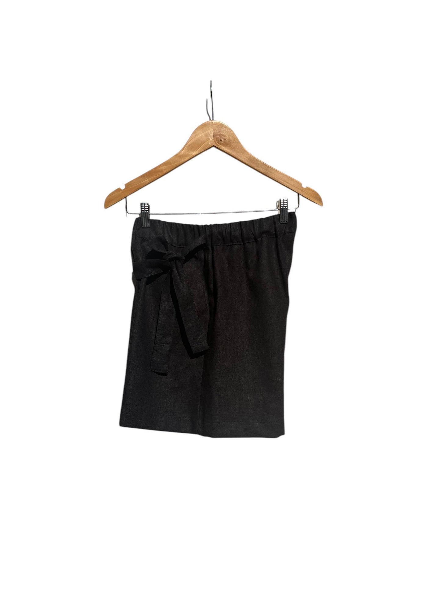 Relaxed Fit Tie Waist Linen Shorts