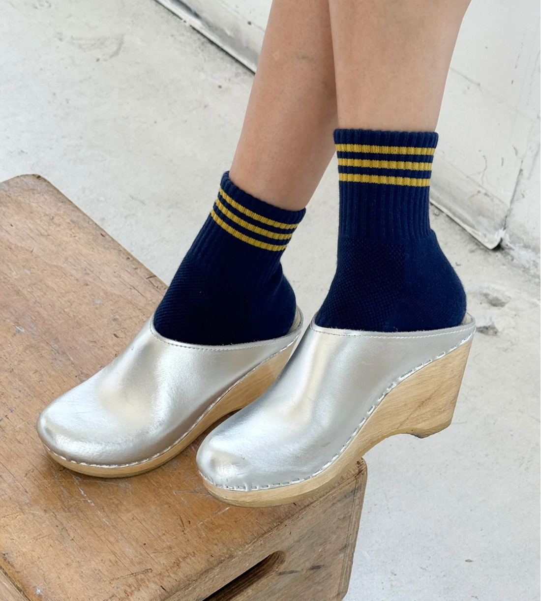 Le Bon Shoppe Girlfriend Socks | Navy