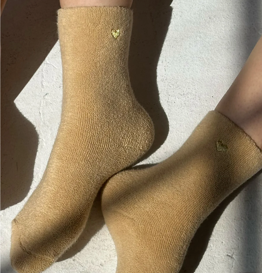 Le Bon Shoppe Embroidered Cloud Socks | French Vanilla + Gold Heart