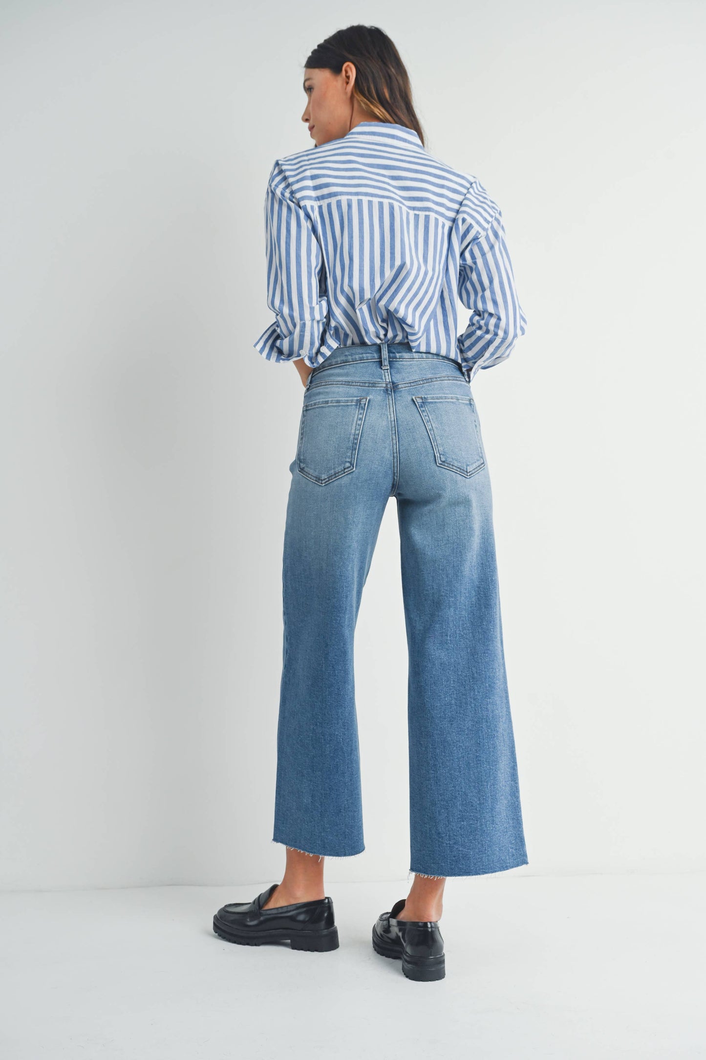 Scissor Cut Wide Leg Jean