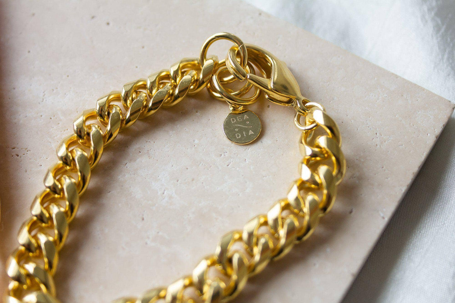 Golden Chunky Chain Bracelet