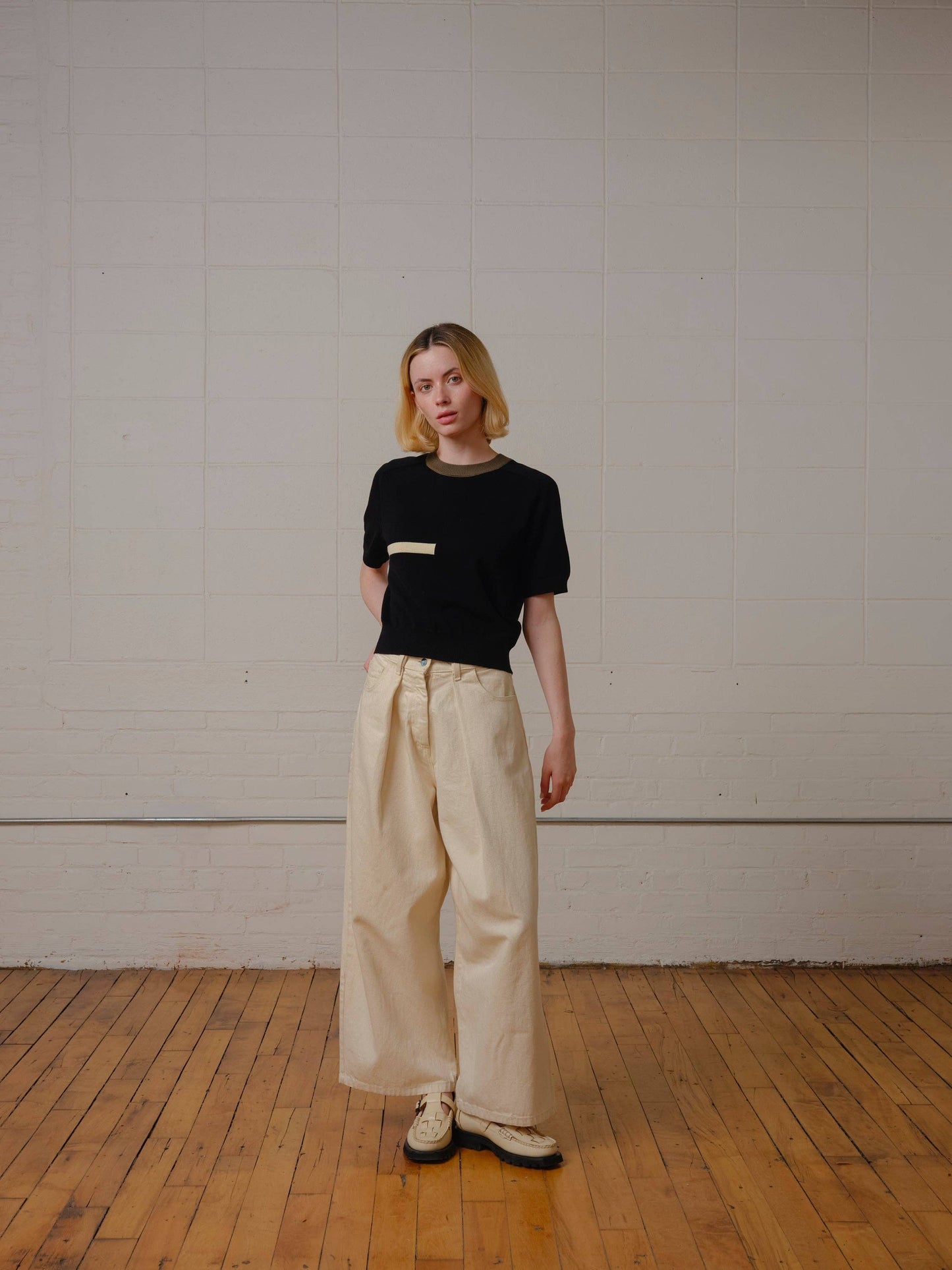 Ruben Tee - Anthracite