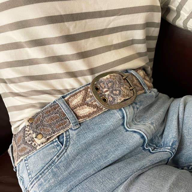 Hand Embroidered Fair Trade Wool Belt | Gray + Cream-Monochromatic