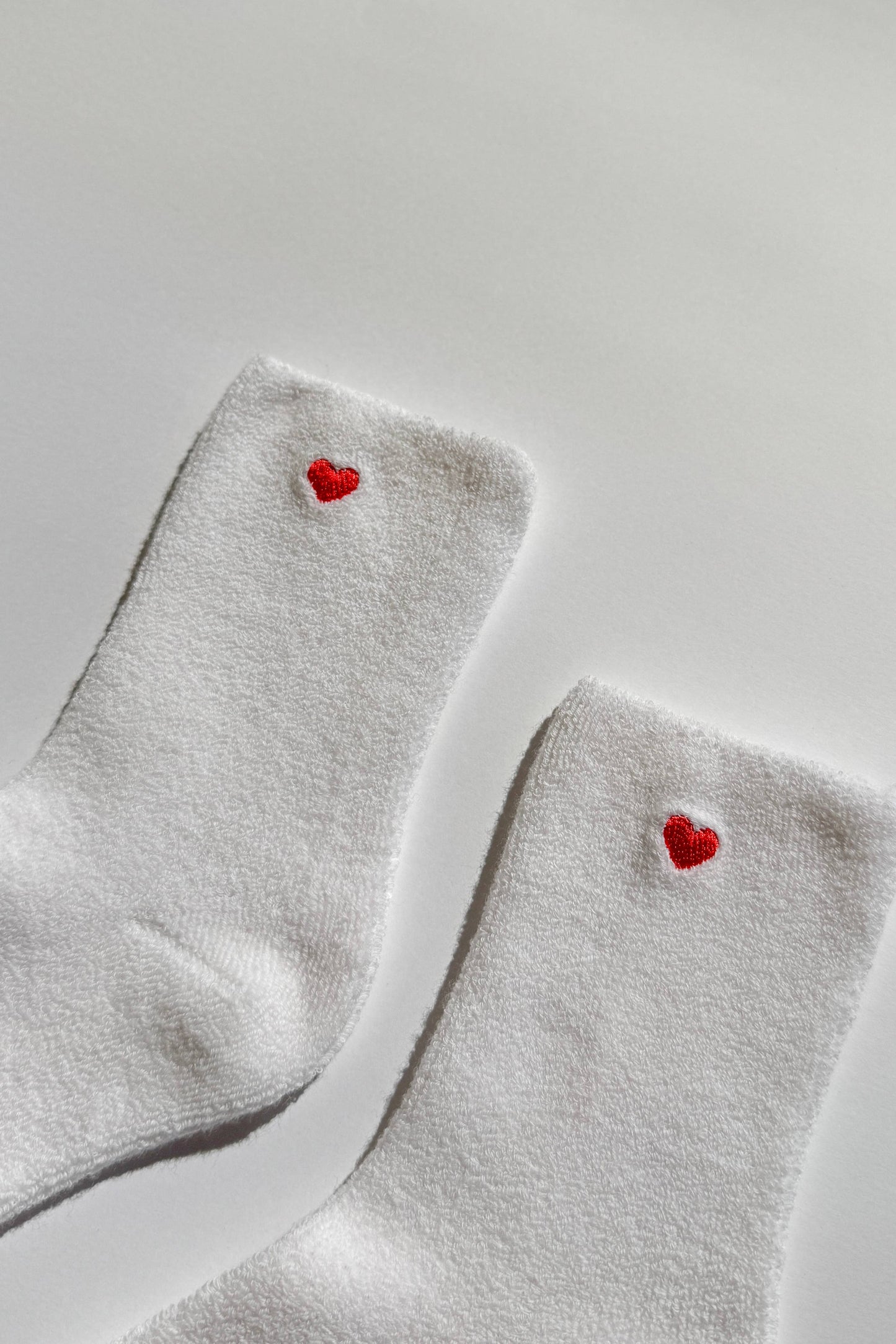 Le Bon Shoppe Embroidered Cloud Socks | White + Heart