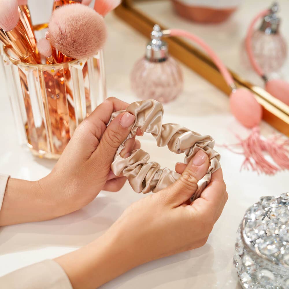 Blissy Scrunchies | Champagne