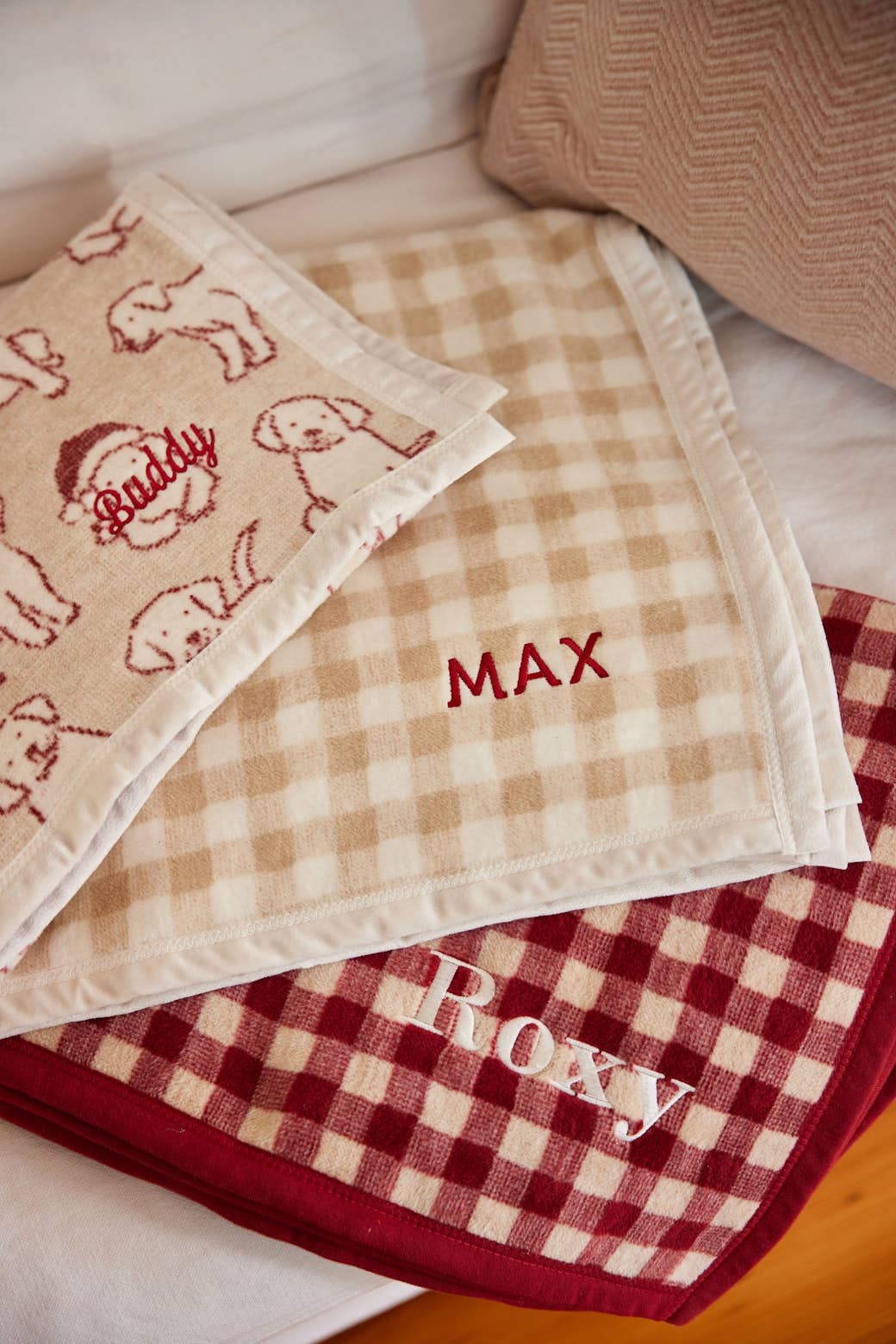 ChappyWrap Santa Puppies Mini Blanket