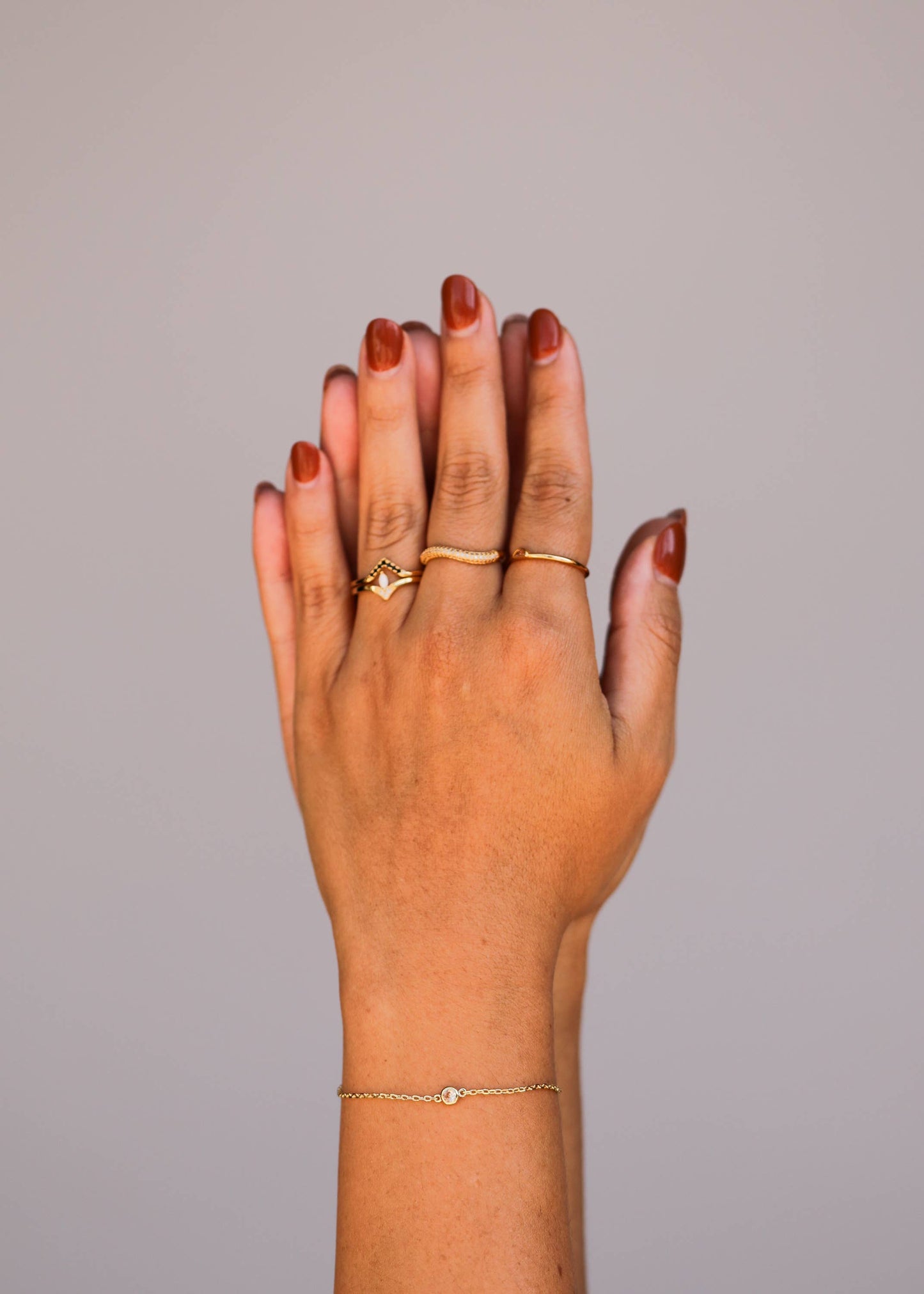 Solitaire Champagne Gemstone Bracelet | 8k Gold Plated