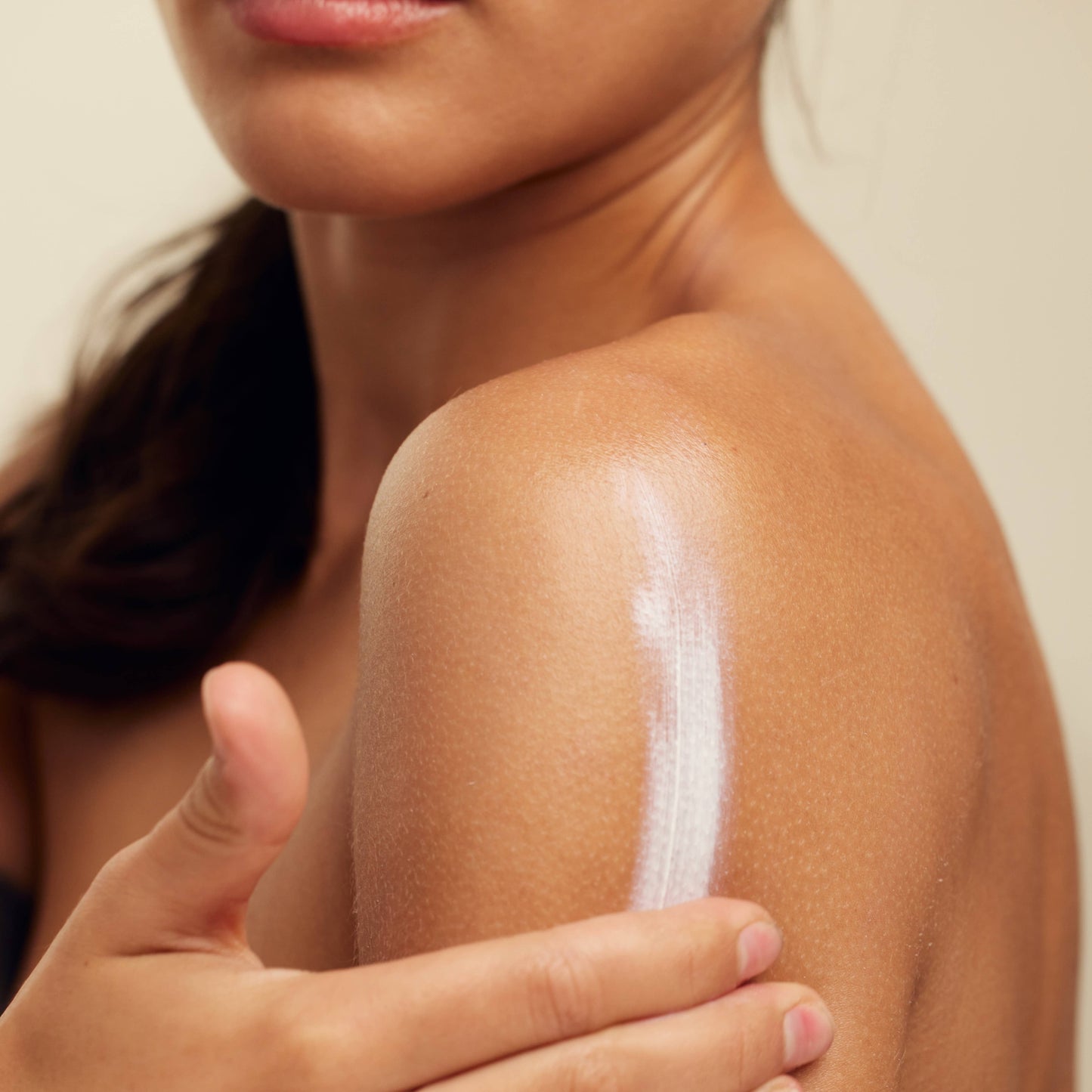 Utu SPF 30 Moisturizing Body Sunscreen