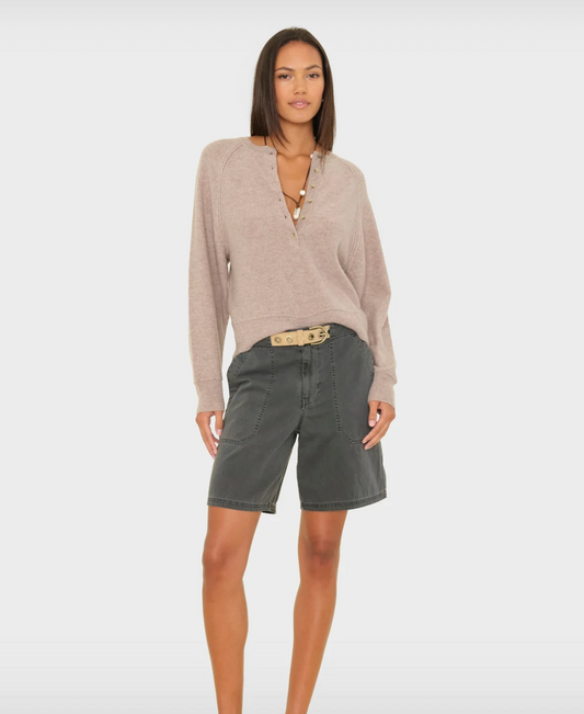 Xirena Carbon Toby Twill Short